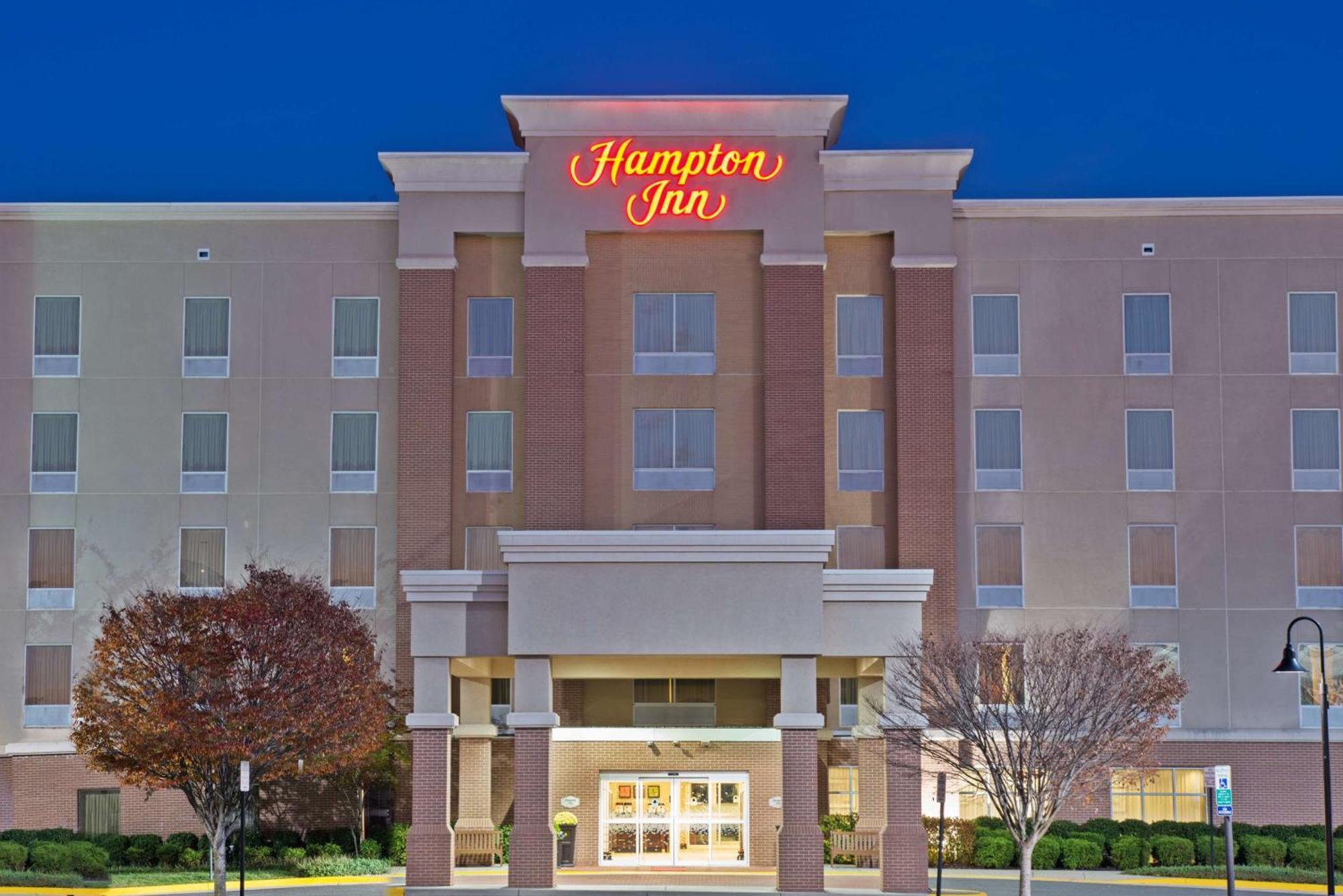 Hampton Inn Gainesville-Haymarket Exterior photo